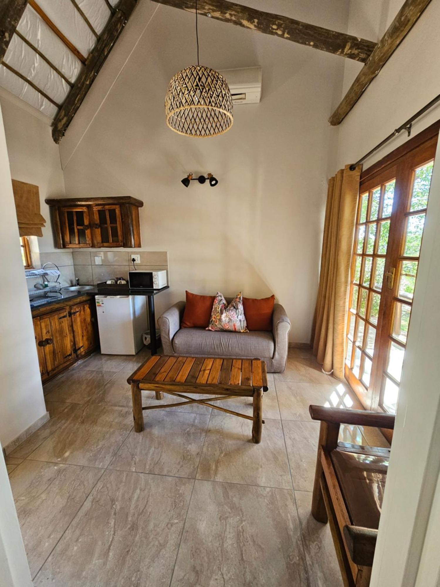 Riverside Lodge & Conference Center อลิวาลนอร์ท ภายนอก รูปภาพ