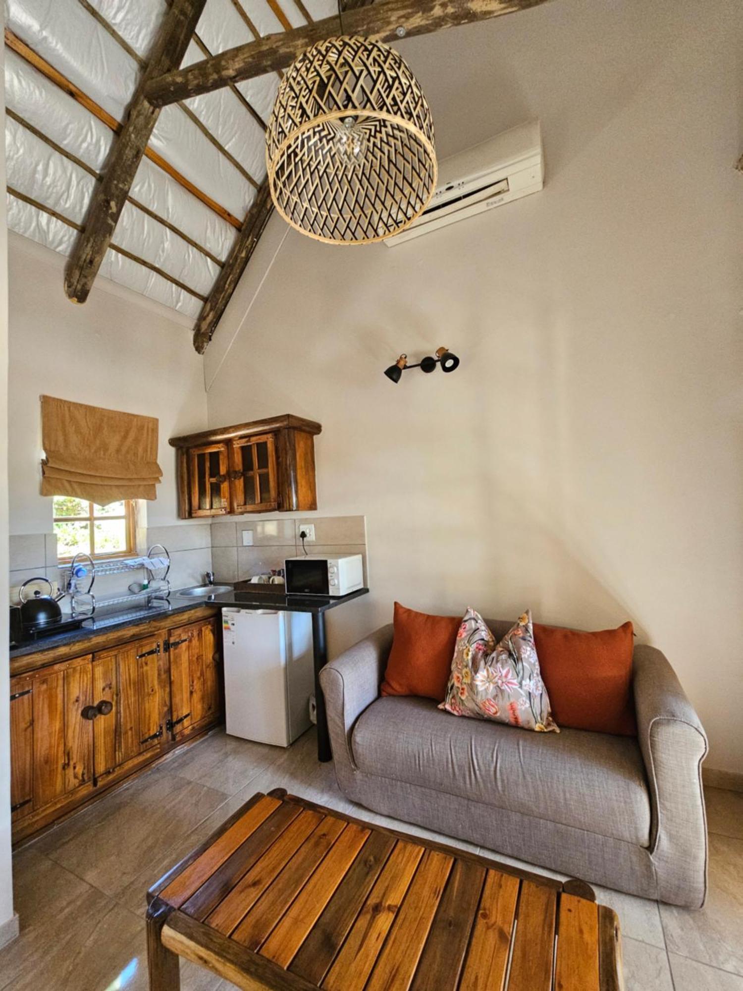 Riverside Lodge & Conference Center อลิวาลนอร์ท ภายนอก รูปภาพ