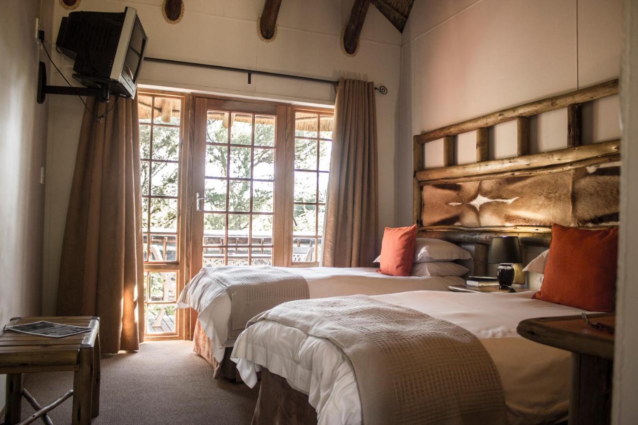Riverside Lodge & Conference Center อลิวาลนอร์ท ภายนอก รูปภาพ
