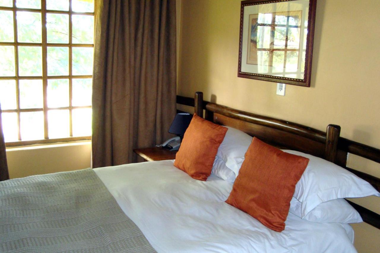 Riverside Lodge & Conference Center อลิวาลนอร์ท ภายนอก รูปภาพ
